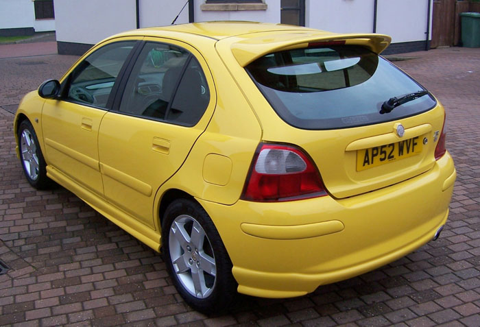 2002 MG ZR 105 4