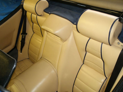 1997 marcos mantara spyder 3.9 v8 interior 2