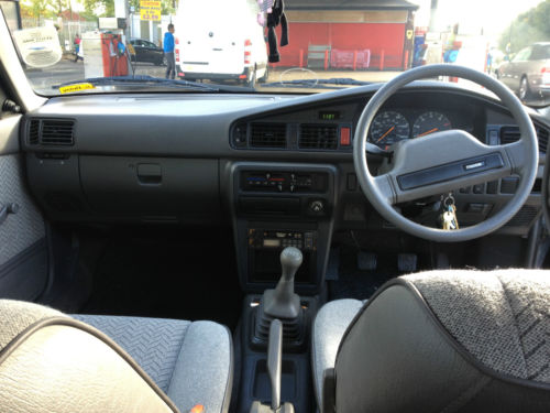 1988 Mazda 626 1.8 LX Interior 2