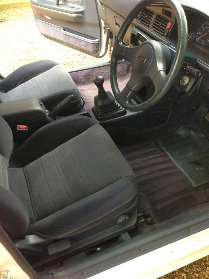 1990 Mazda 626 GLX Interior