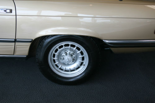 1979 Mercedes-Benz R107 450 SL Wheel Arch