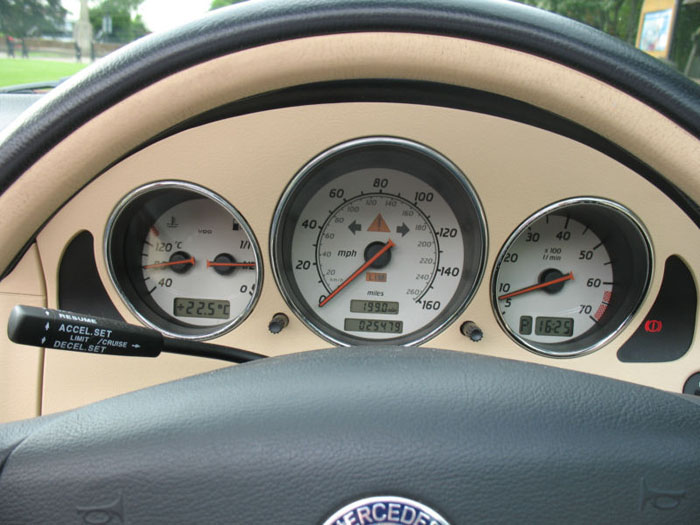 2000 x mercedes benz slk200k auto dashboard