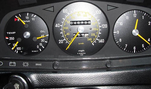 1978 mercedes 280 e auto dashboard