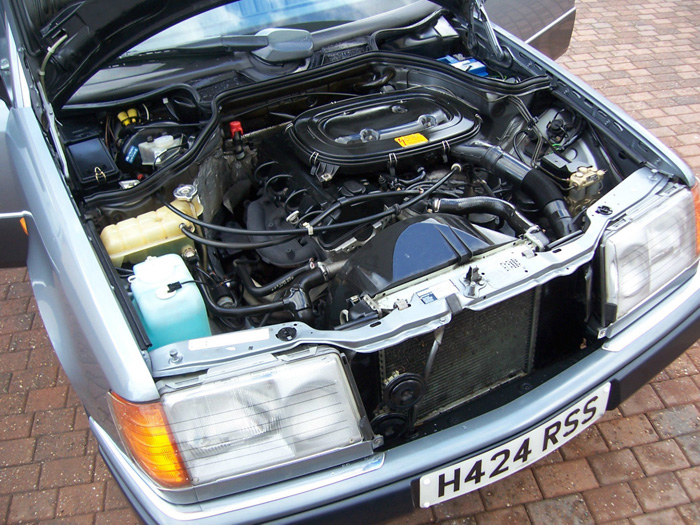 1990 Mercedes-Benz W124 230E Engine Bay