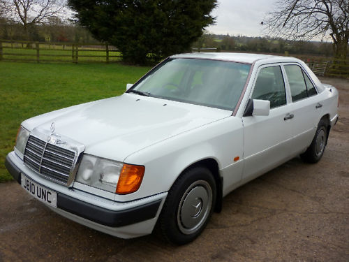 1991 mercedes e230 saloon 2