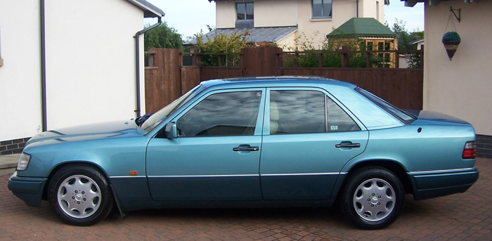 1994 Mercedes-Benz E320 W124 Left Side