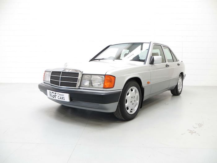 1993 Mercedes-Benz W201 190E 4