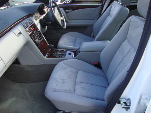 1996 Mercedes-Benz W210 E280 Front Interior 1