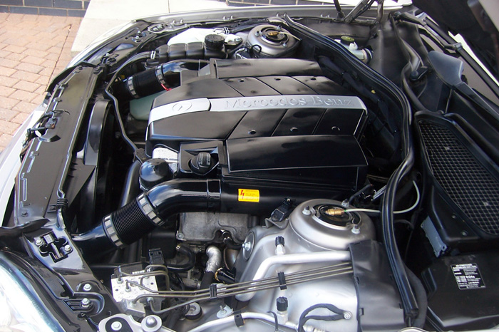 2004 Mercedes-Benz W220 S280 Engine Bay