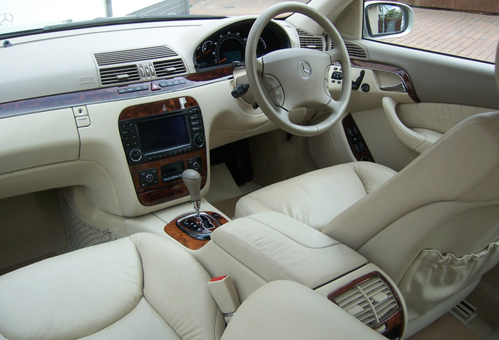 2004 Mercedes-Benz W220 S280 Front Interior