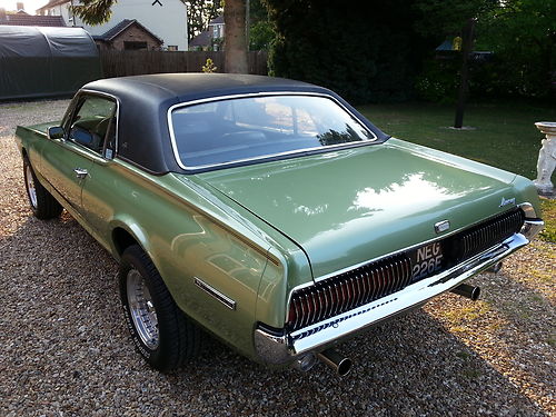 1967 Mercury Cougar XR7 302 V8 4