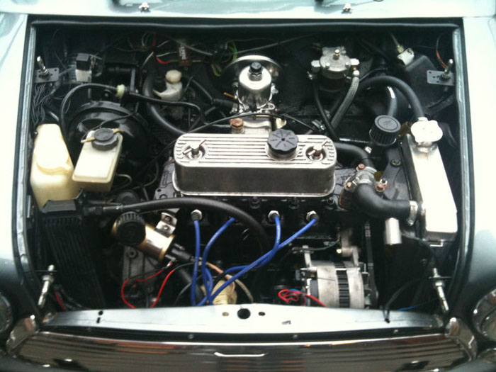 1989 classic mini cooper sport spec 1275cc engine bay