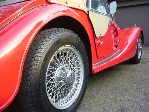 1995 morgan sports convertible 2-seater wheel