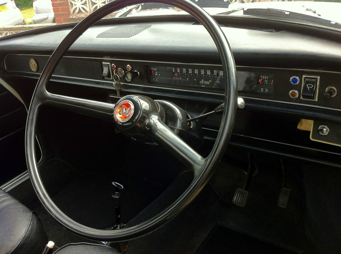 1970 Morris 1300 Mk2 Interior Dashboard Steering Wheel