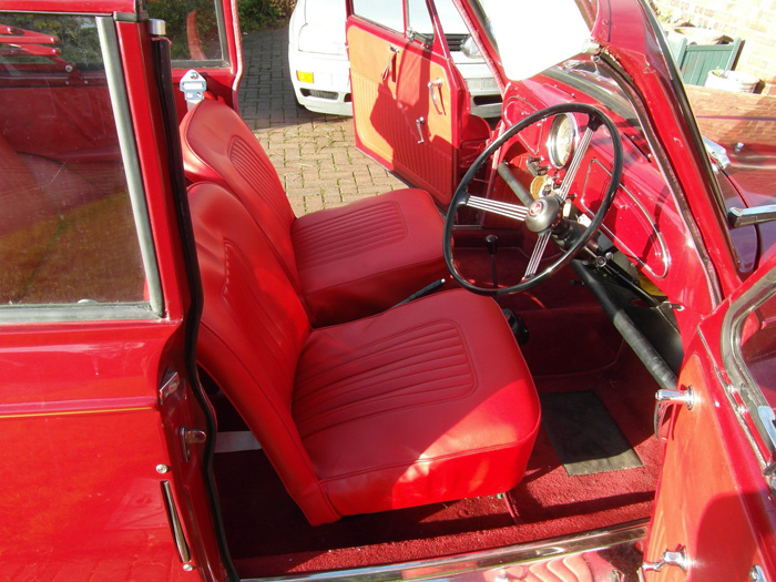 1961 Morris Minor 1000 Convertible Interior