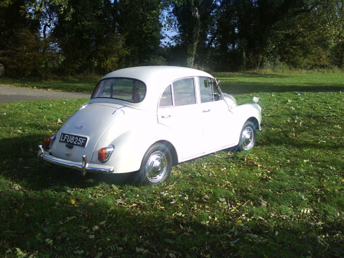 1967 morris minor 1000 white 8