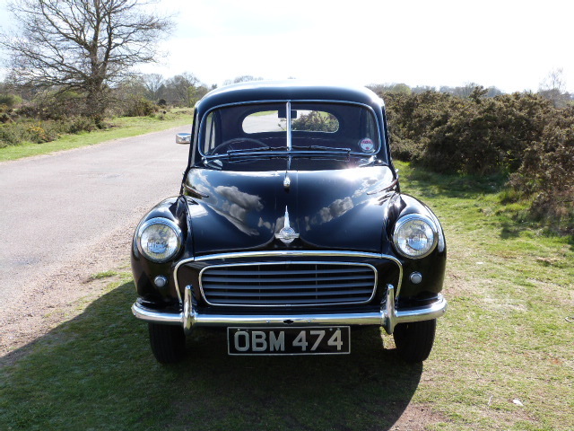 1955 Morris Minor Split Screen Front