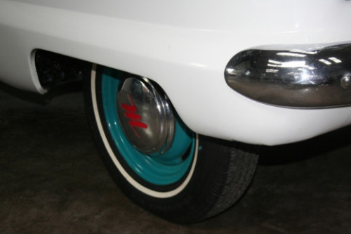 1957 nash metropolitan wheel