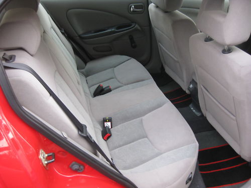 2000 nissan almera td interior 2