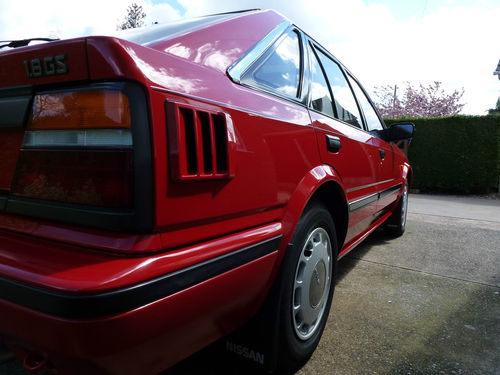 1990 Nissan Bluebird 1.8 GS Right Side