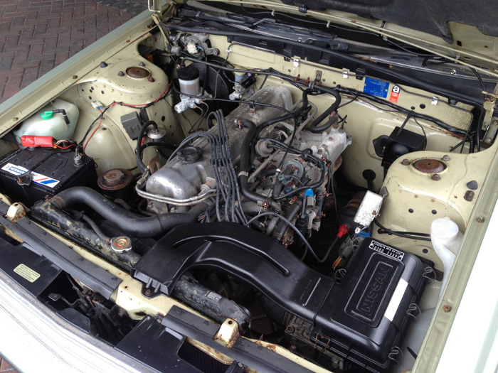 1988 Nissan Laurel C32 2.4 SGX Engine Bay