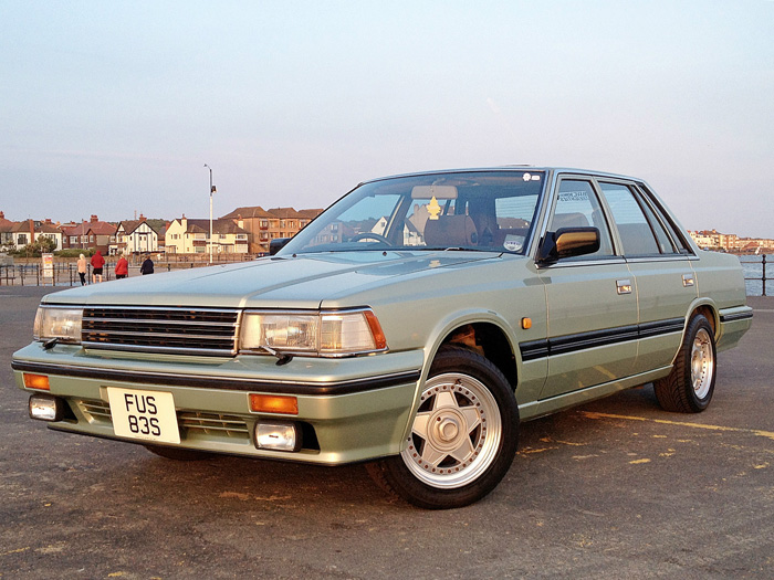 1988 Nissan Laurel C32 2.4 SGX Front