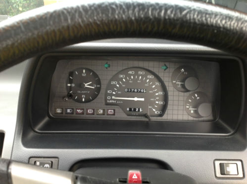 1987 Nissan Micra 1.0 SGL Dashboard Gauges
