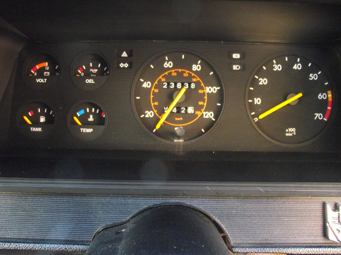 1980 Opel Manta 2.0 SR Berlinetta Coupe Dashboard Gauges