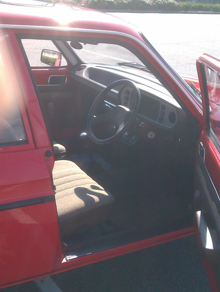 1982 Peugeot 104 SR Front Interior
