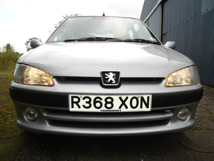 1998 peugeot 106 gti front