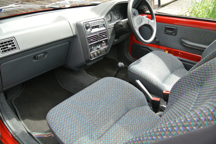 1994 Peugeot 106 XN Graduate Front Interior