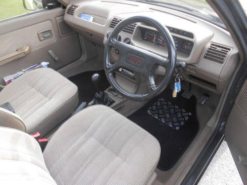 1992 Peugeot 205 1.4 GR Front Interior 2