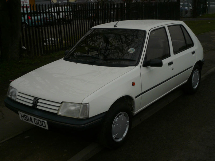 1991 Peugeot 205 GRD 2