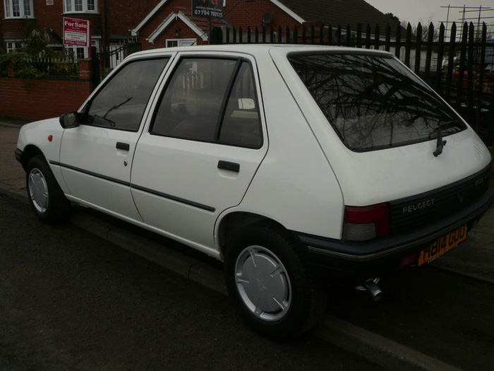 1991 Peugeot 205 GRD 3