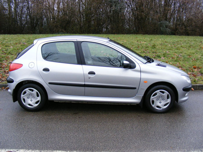 1999 peugeot 206 glx auto silver 3