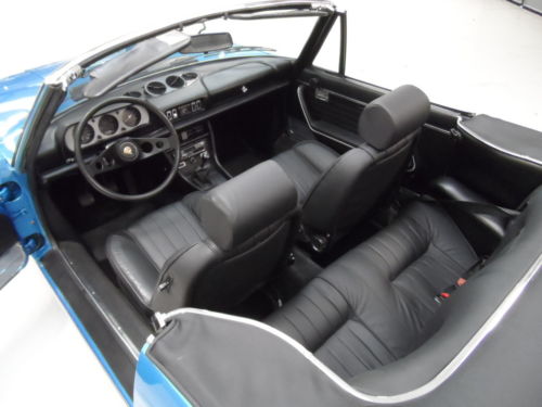 1975 Peugeot 504 V6 Cabriolet Interior 1