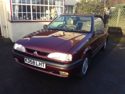 1992 Renault 19 Karmann Convertible 1