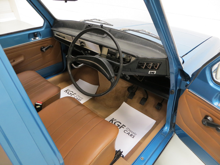1975 Renault 6 TL Front Interior 2