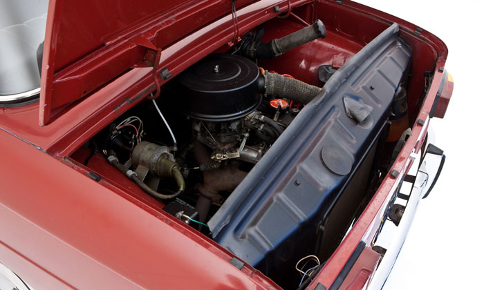 1971 renault 8 auto red engine bay