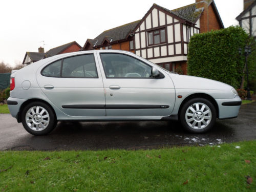 2001 renault megane 1.6cc dynamique 3