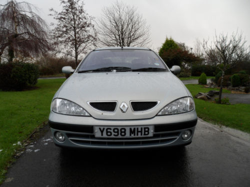 2001 renault megane 1.6cc dynamique front