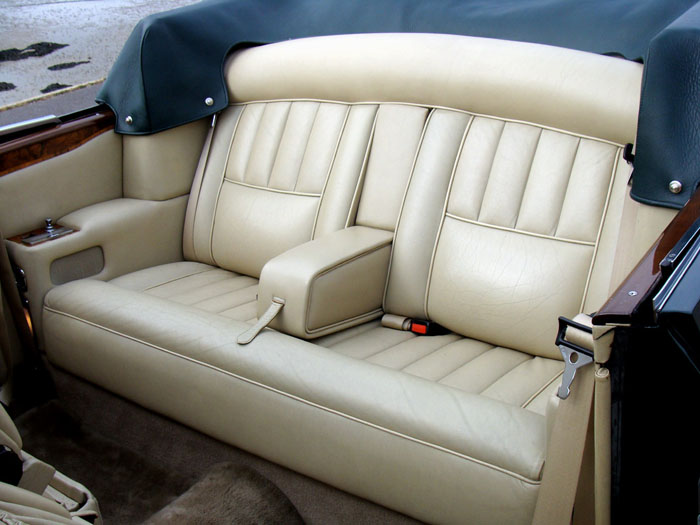 1982 rolls royce corniche series ii convertible rhd interior 3