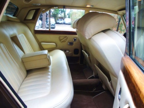 1975 rolls royce silver shadow interior 2