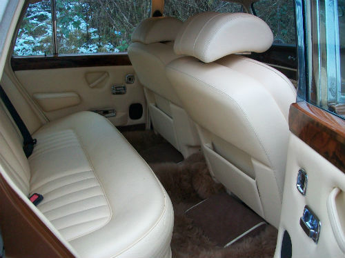 1977 rolls royce shadow ii classic car interior 3