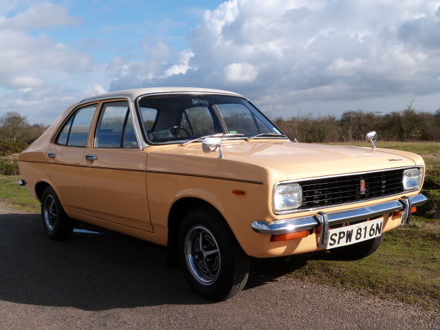 1974 Hillman Avenger 1600 DL Sunseeker 2