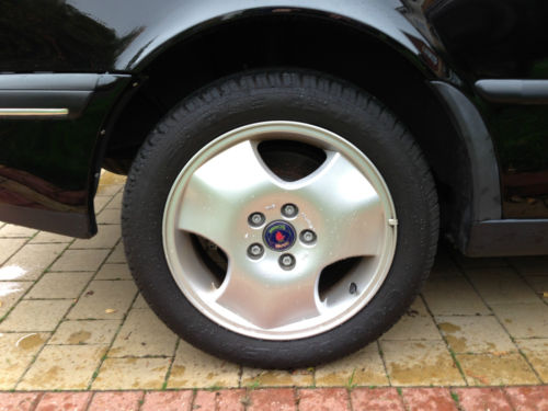 1997 Saab 900 SE Wheel