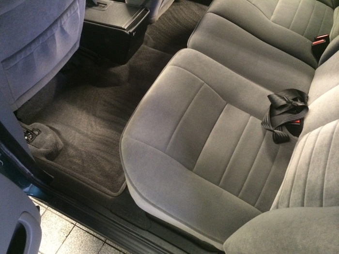 1994 Saab 9000 CSE Turbo Rear Interior