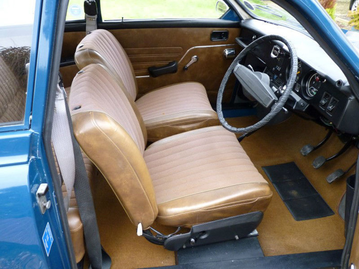 1973 Saab 96 V4 Front Interior 1