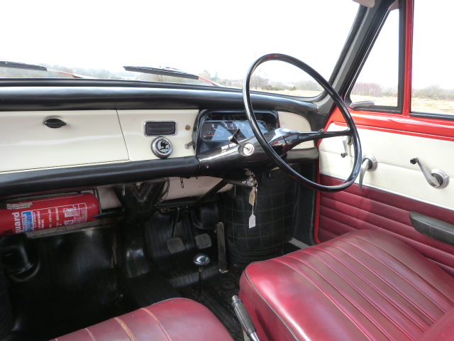 1968 skoda 1000 mb deluxe interior