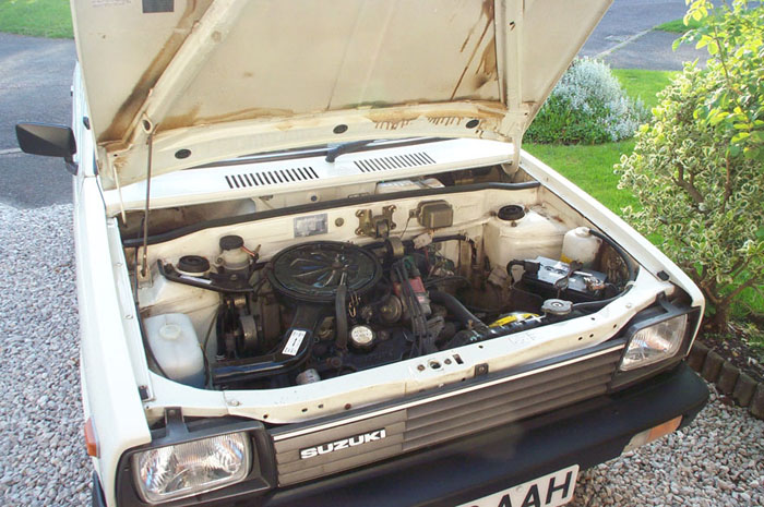 1985 suzuki alto fx 800cc engine bay